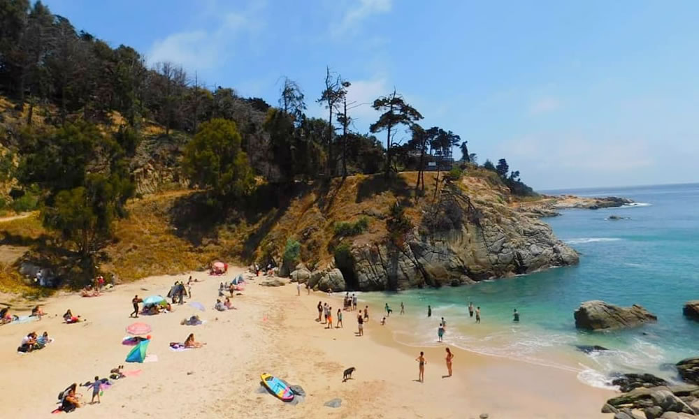 Playa Los Enamorados