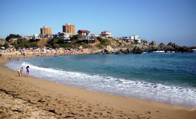 Playa Isla Negra en El Quisco