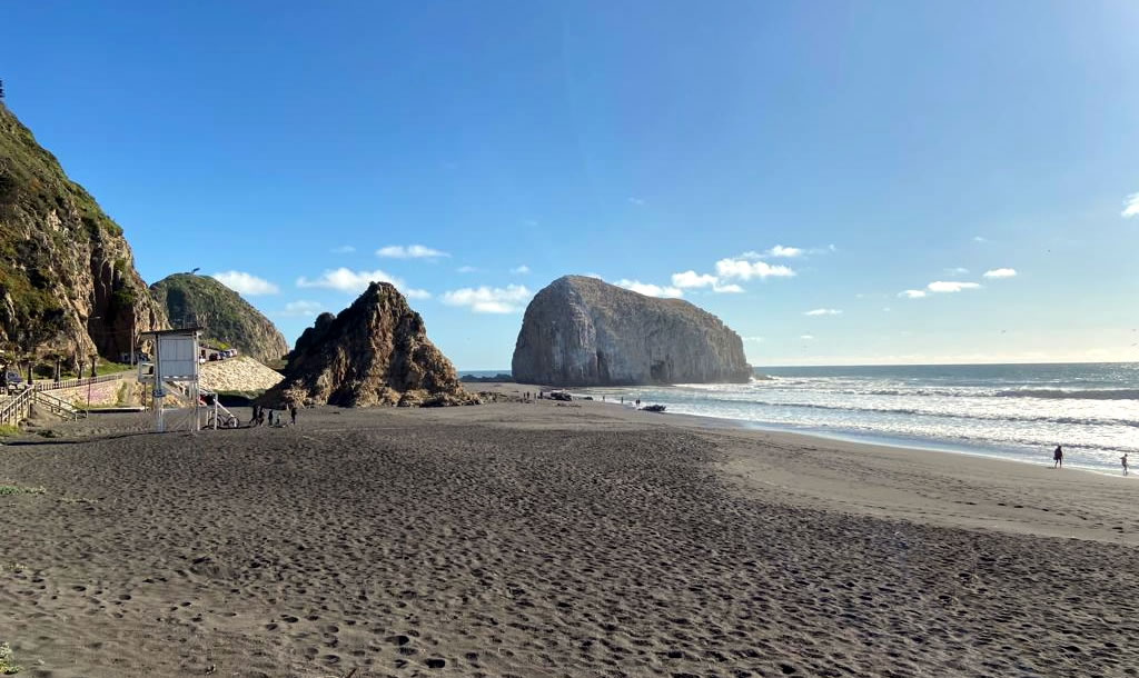 Costa de Constitución junto a Piedra de la Iglesia